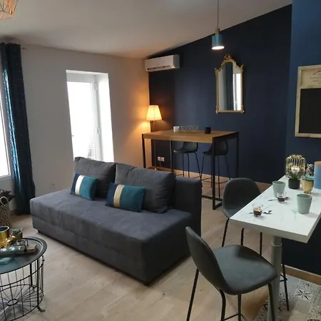 Le Royal P2 - Hyper Center - Terrace Apartment